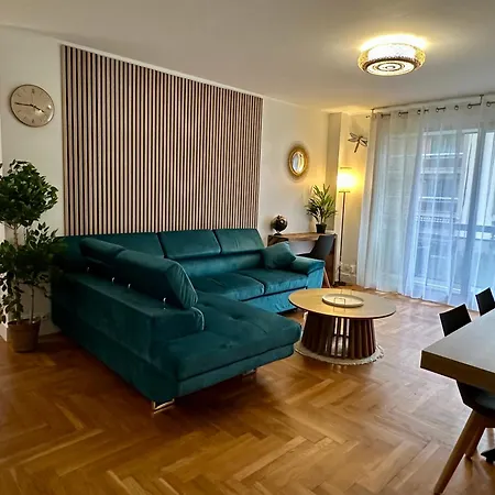 Appartement 5 Personnes Leon Frot Paris